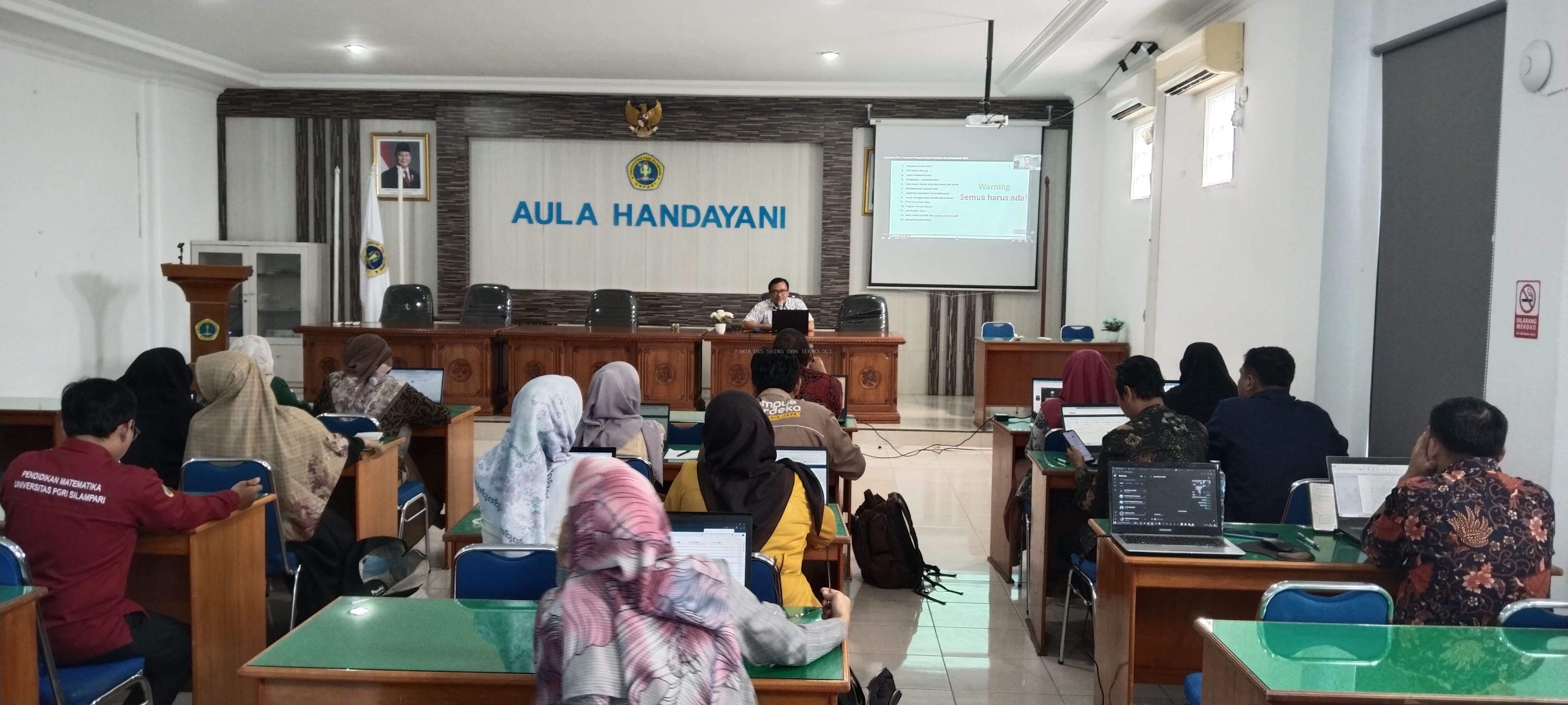 Perkuat Kualitas Penelitian, Fakultas Sains & Teknologi Gelar Diskusi Refleksi Hibah Kemdiktisaintek